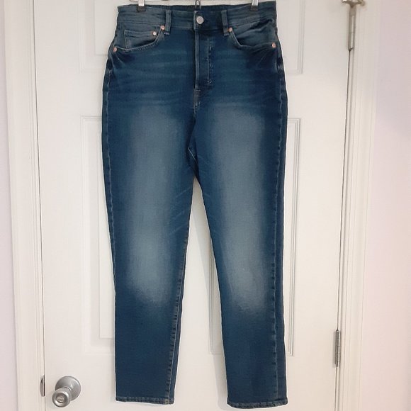 H&M high waist button-fly Mom Jeans (8) - Picture 1 of 8
